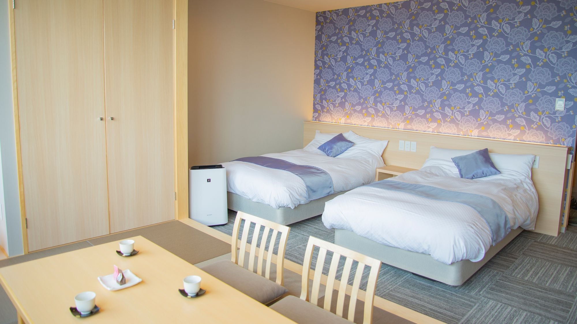 203 Aoto Twin bed with 7.5 tatami Japanese-style room
