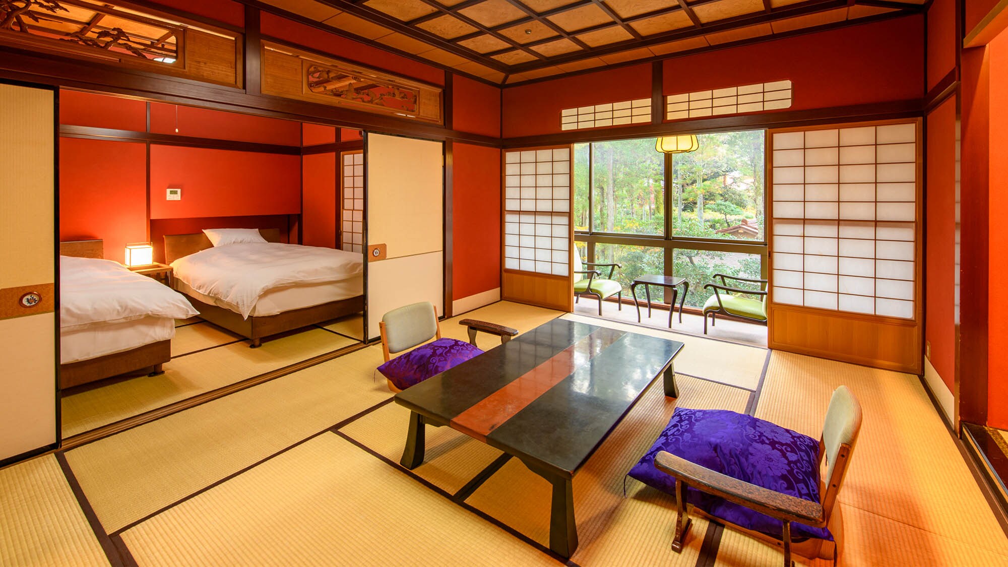 【秋之厅~朱墙和洋室半特别房/秋园房】10叠日式房间+双床房