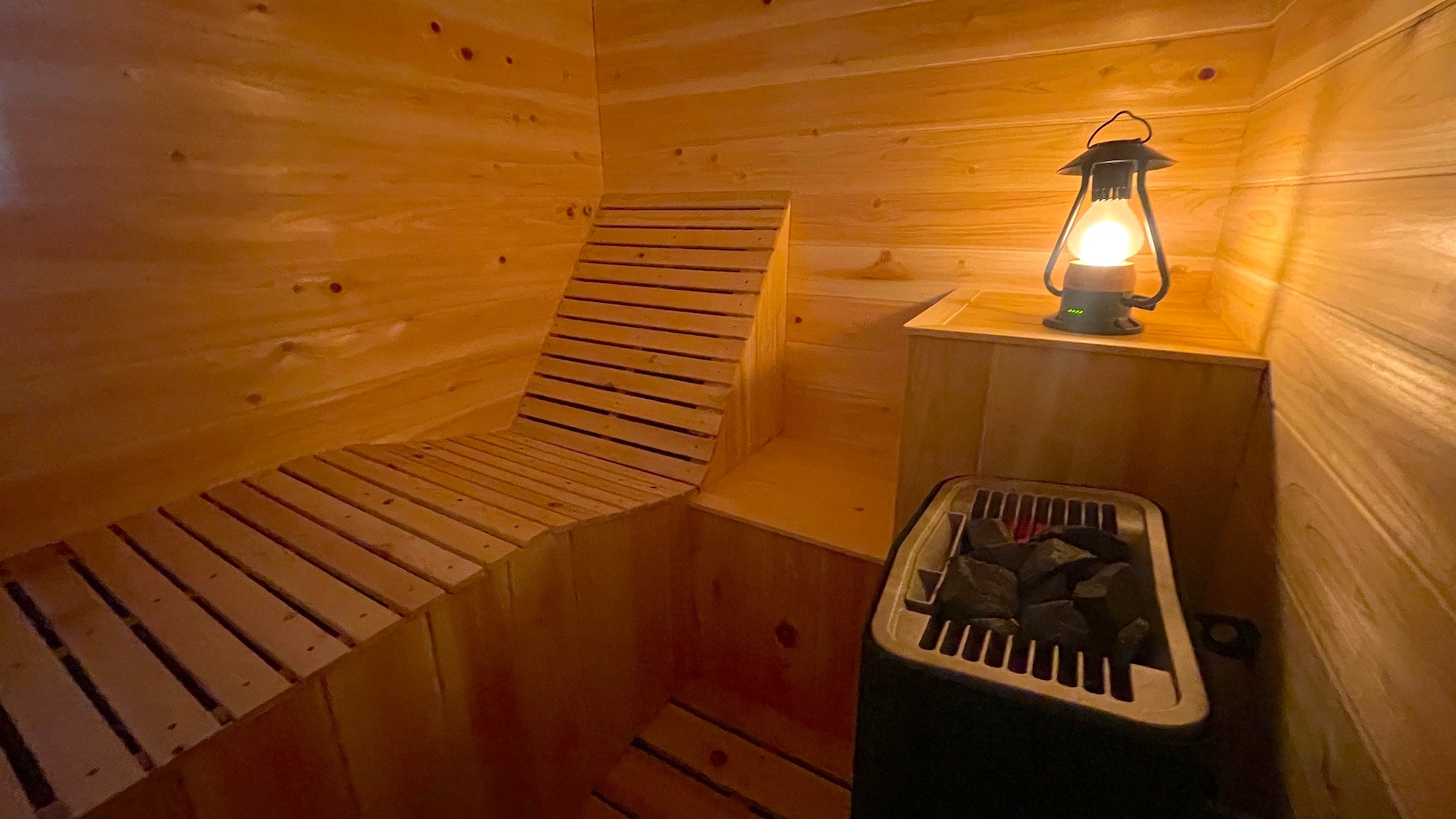 Private sauna in guest room
