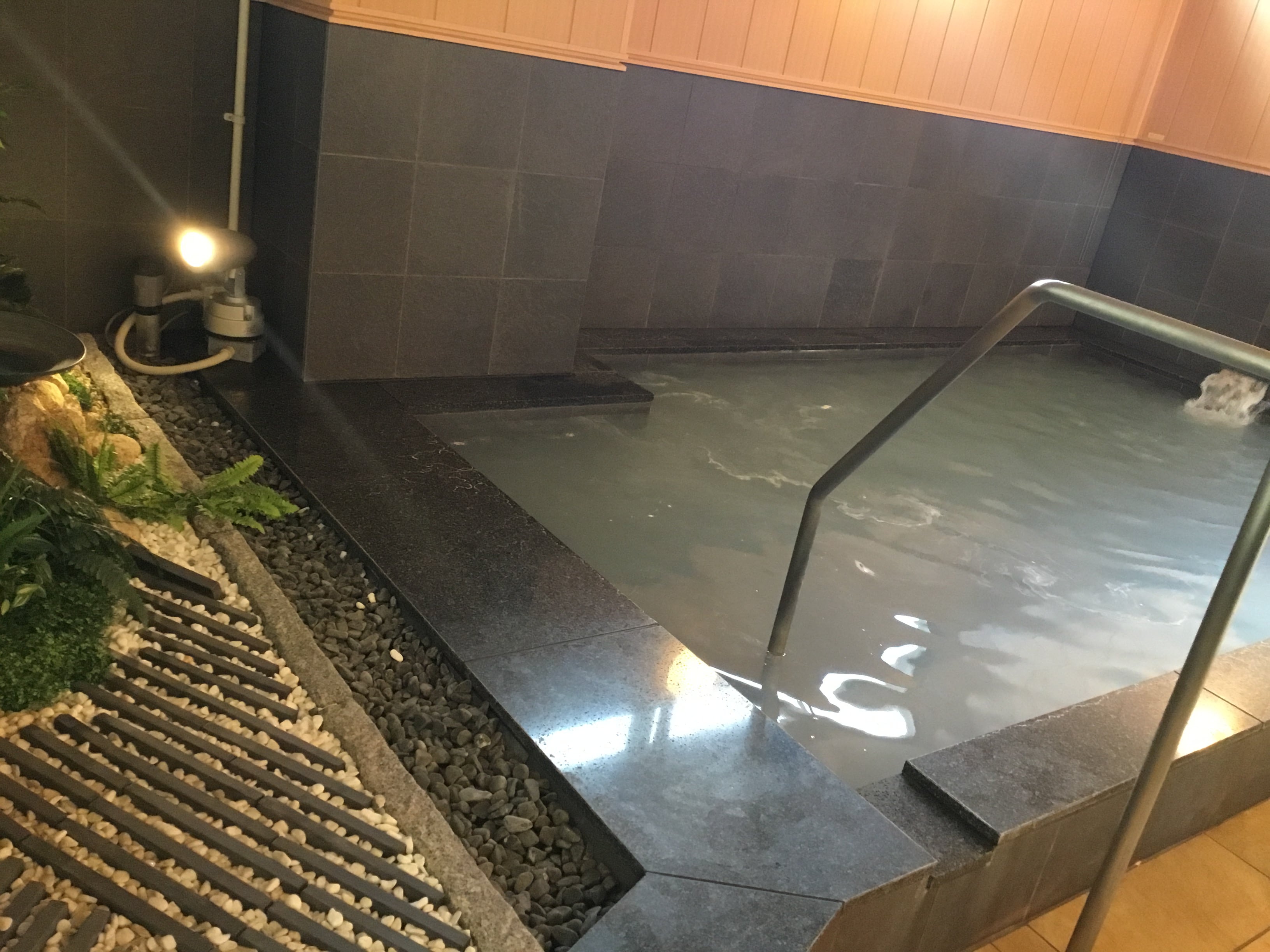 [Main building 2nd floor] Large public bath - Also available to guests staying in the annex