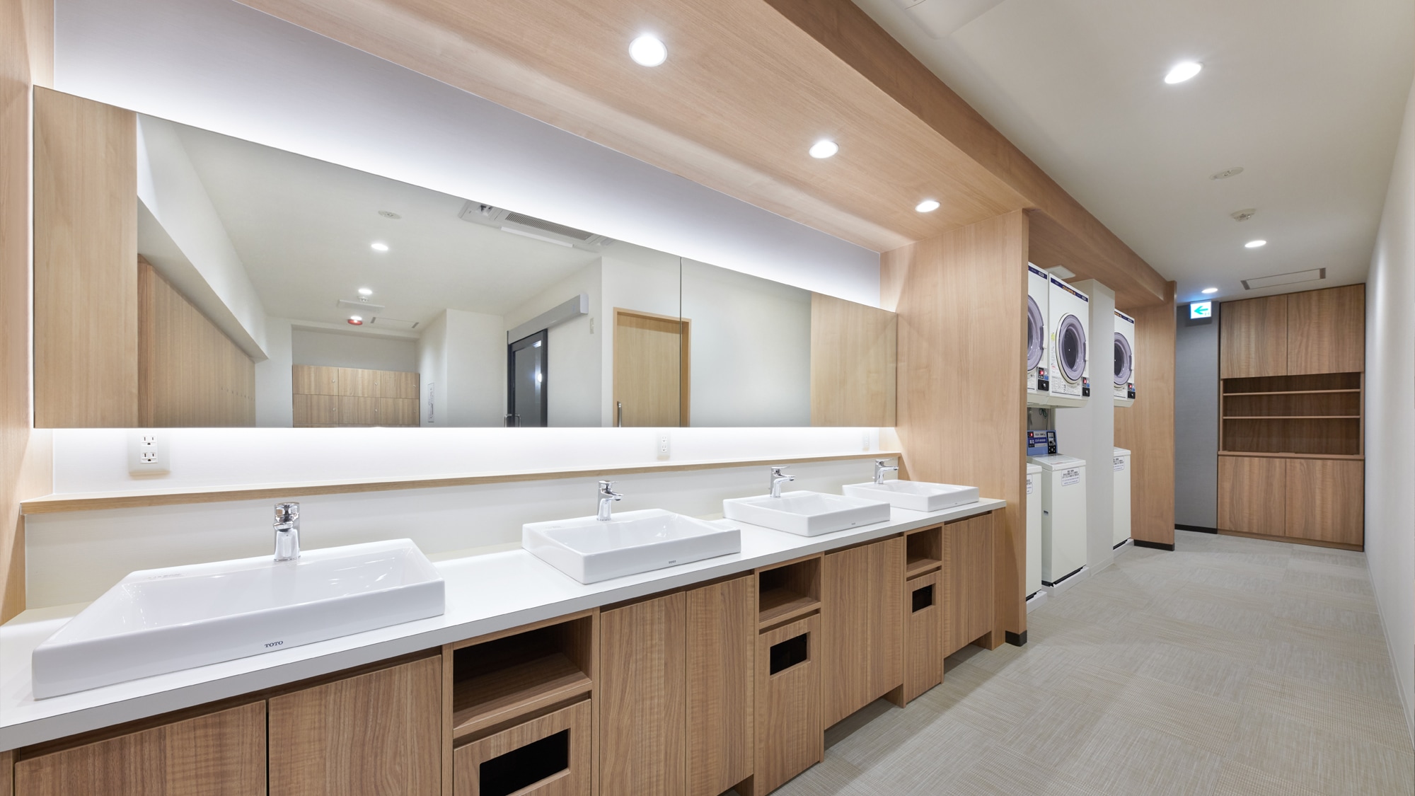 Bathroom (male)
