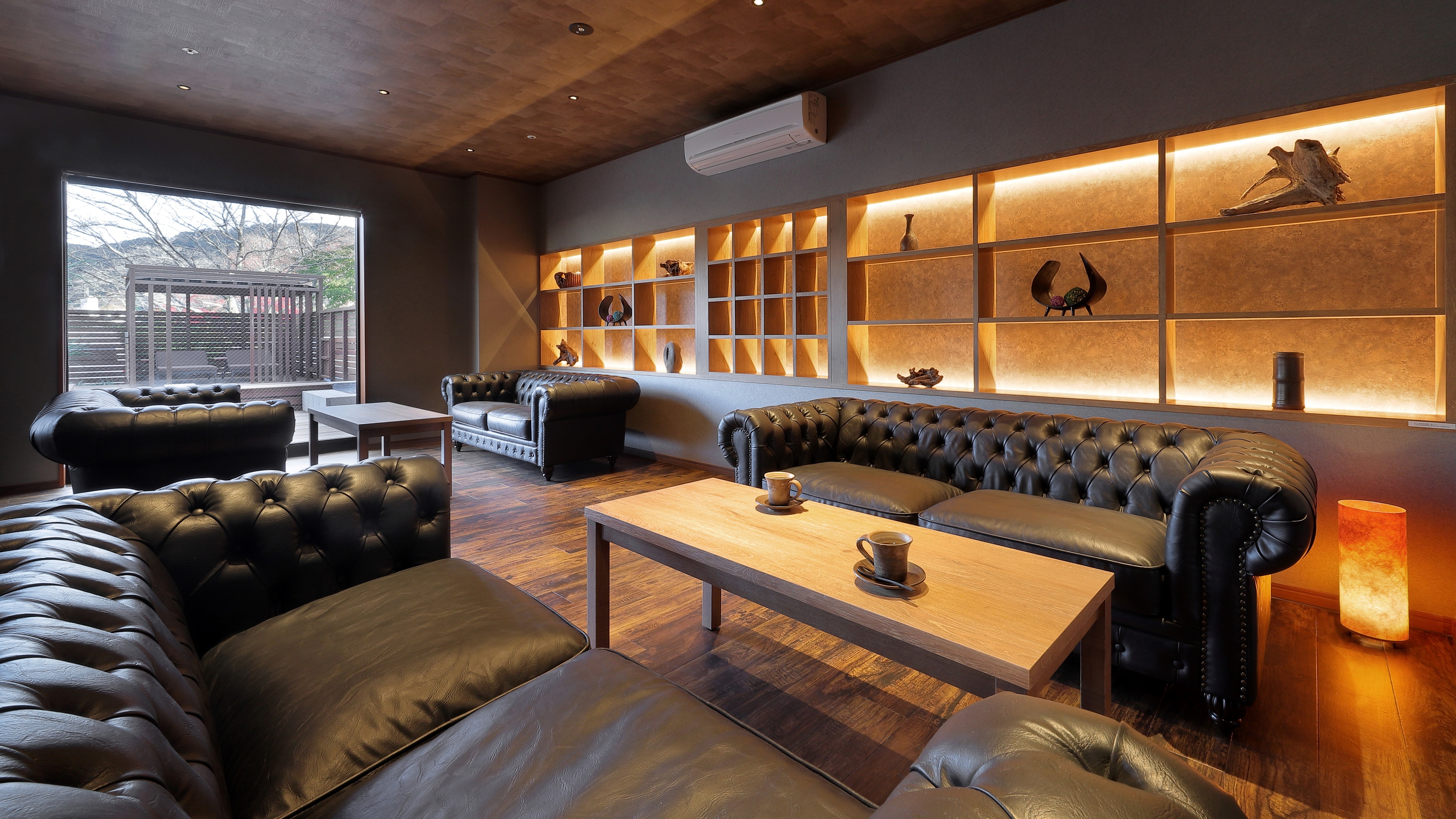 Open-air foot bath lounge and restaurant "Tenn." B.jpg