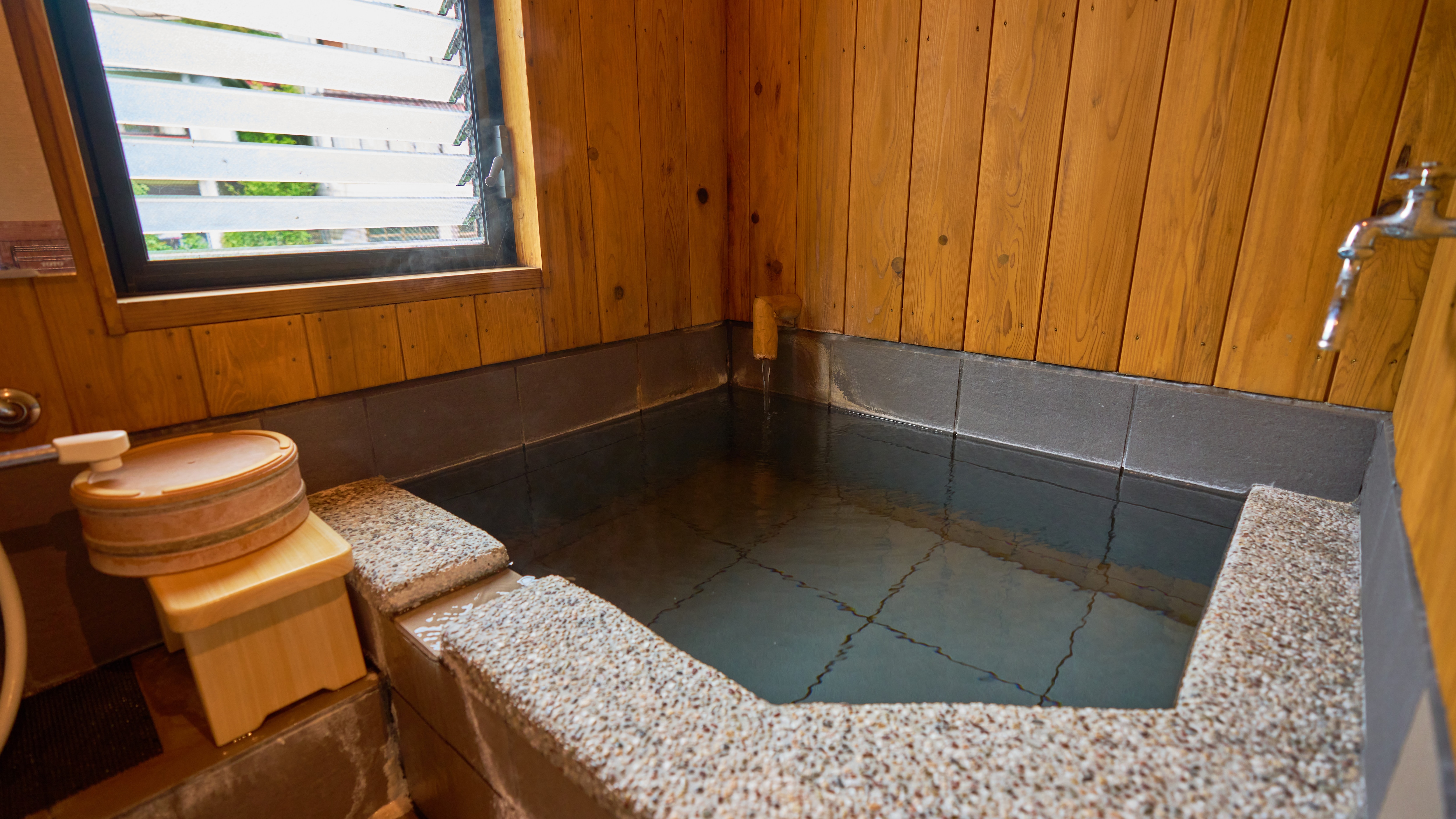 Japanese-Western style room with bath