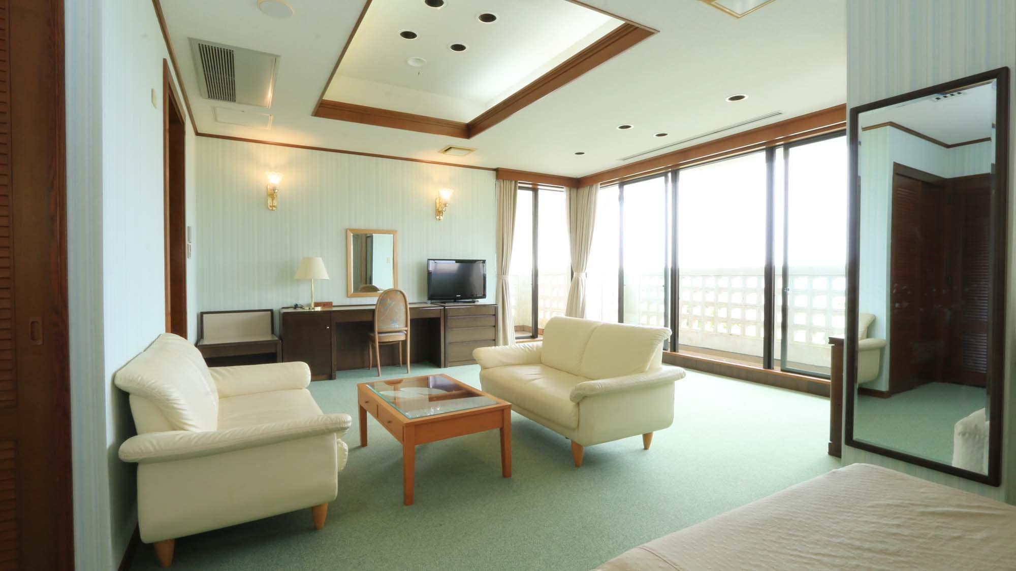 <Phòng Deluxe Twin 55m2> Vui lòng liên hệ với nhà trọ để đặt phòng.