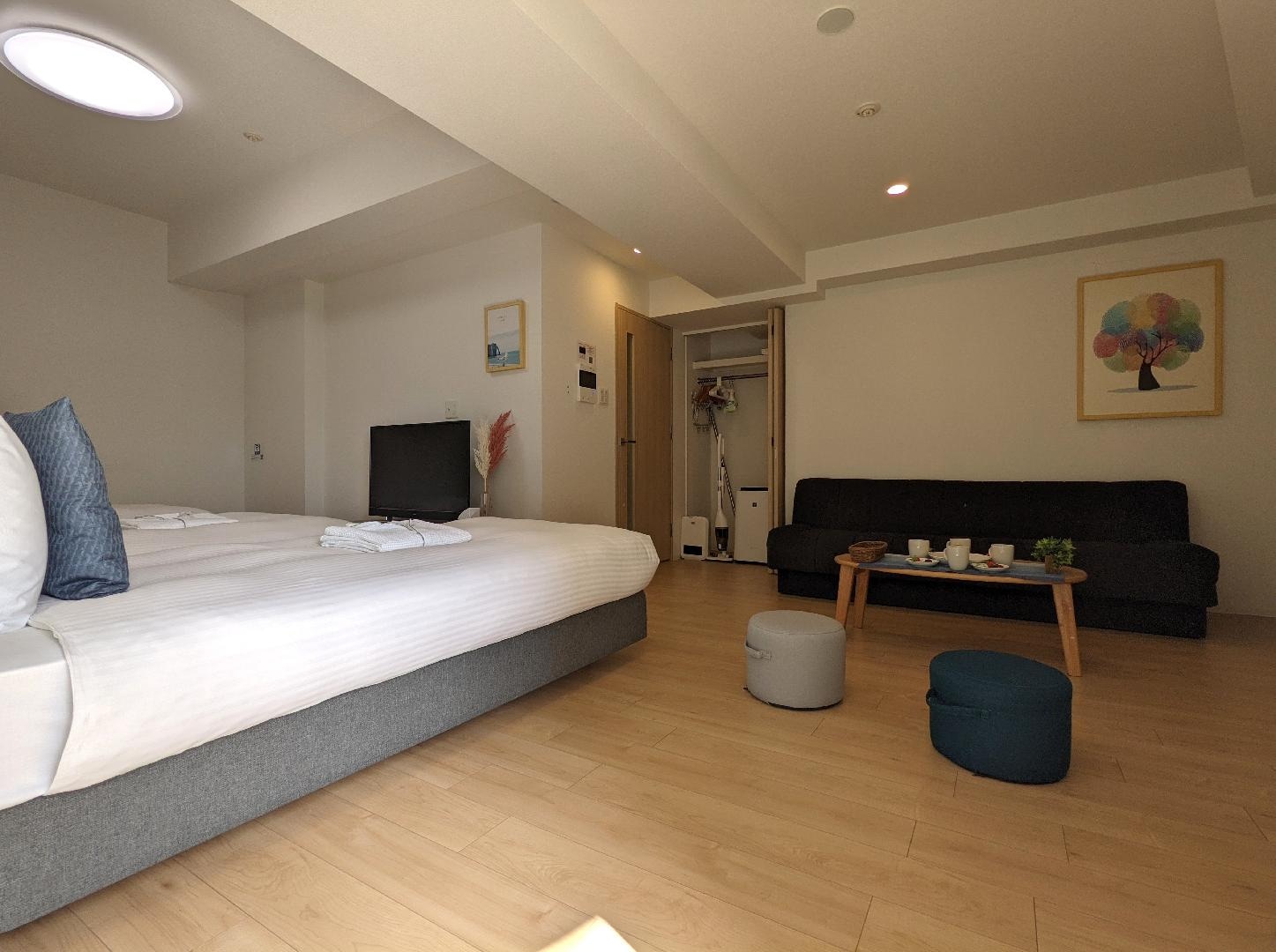 [Corner room] 3 single beds, 1 sofa bed/43 square meters