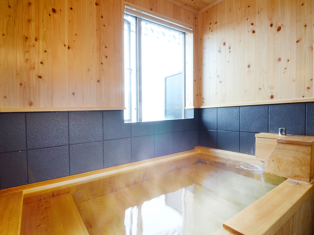 ・Main building [Meiki] Indoor bath Main building [Shuki] Indoor bath Main building [Shuki] Indoor bath Main building [Sa