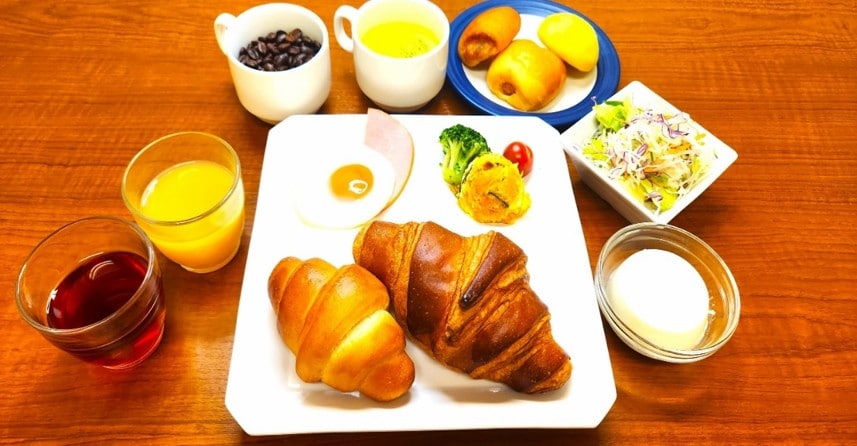 Choice of breakfast - Western style Garden