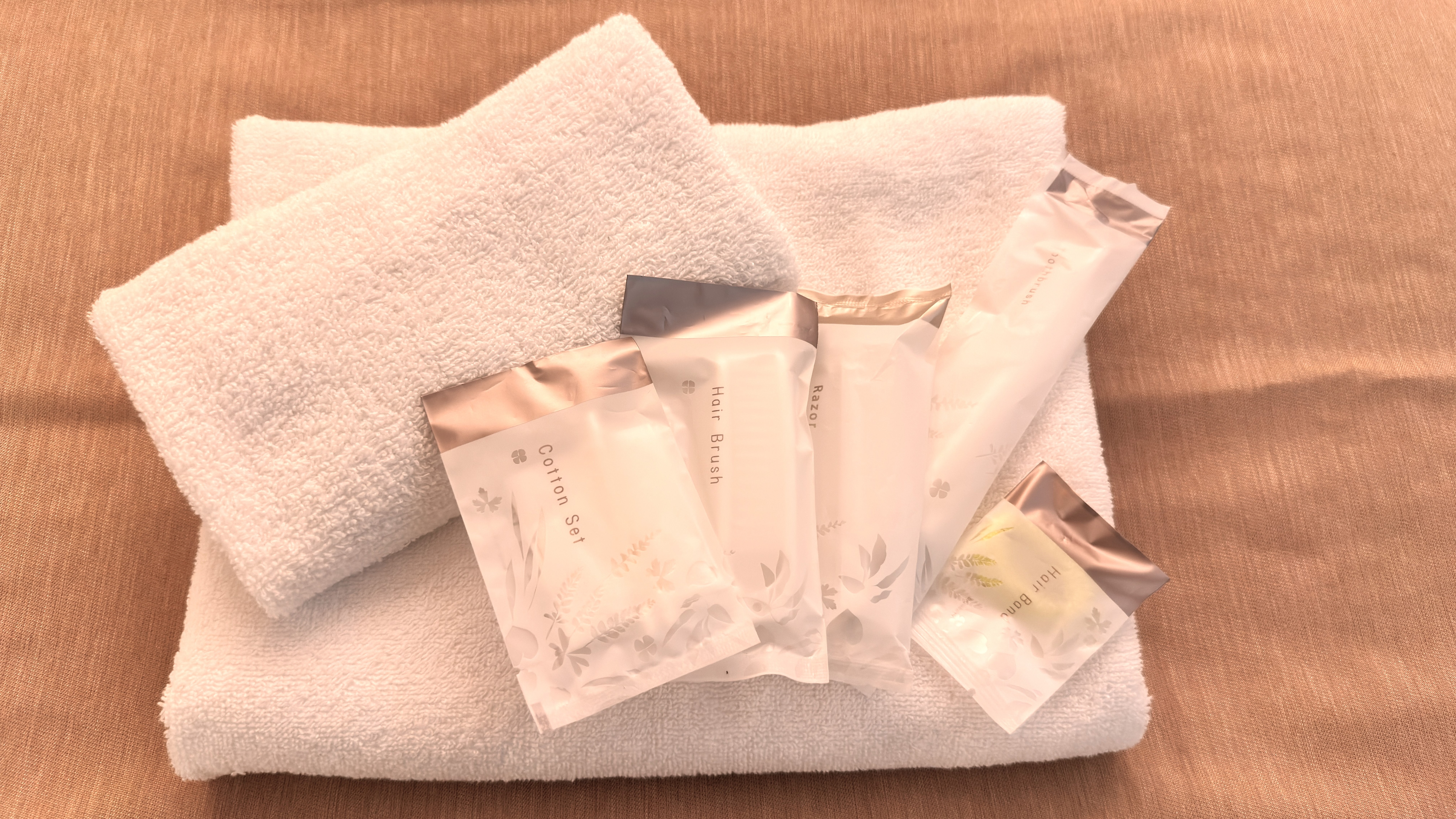 Bath amenities 2