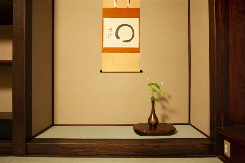 <Guest Room> Aoi Image 5