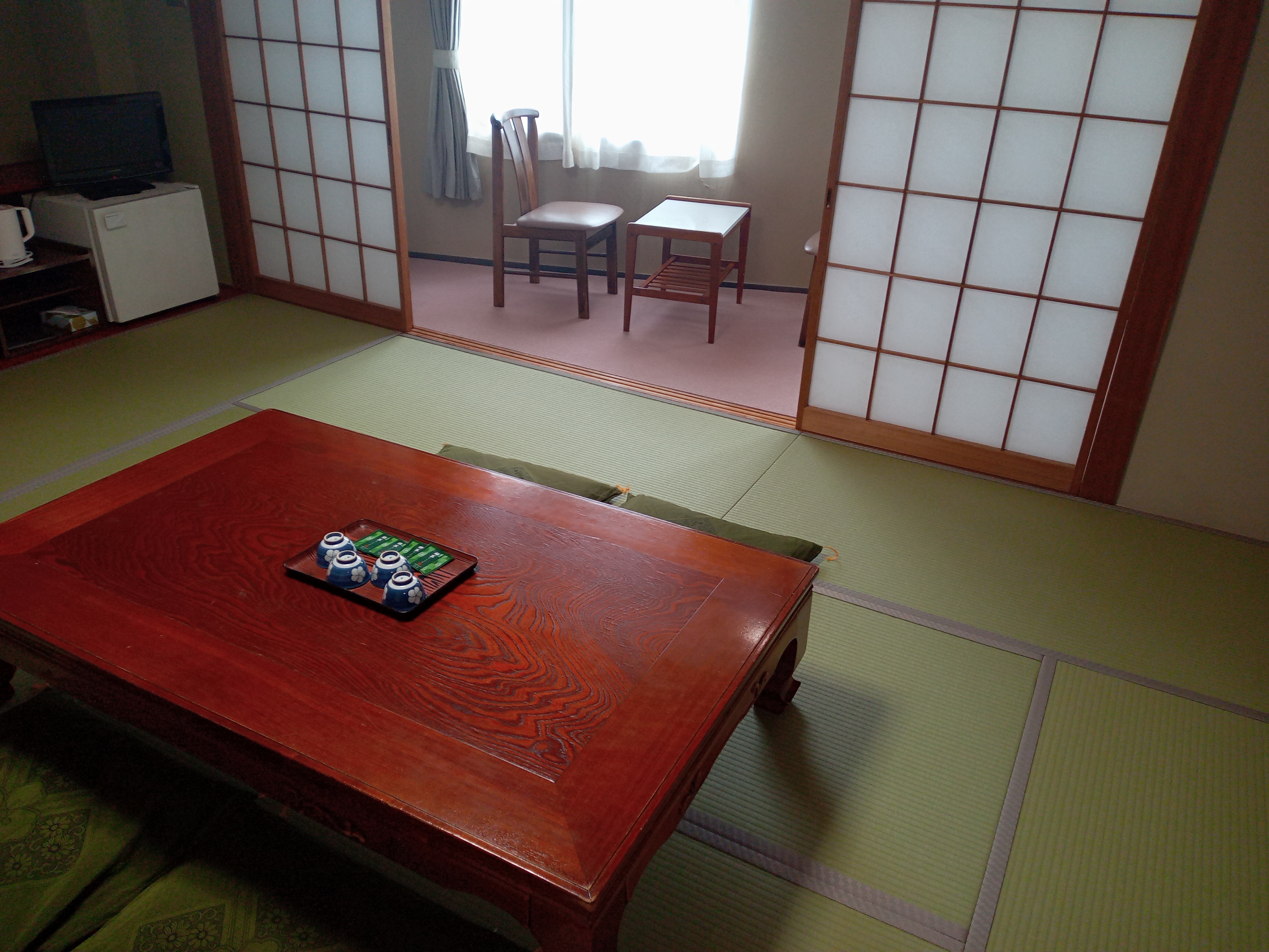 ◆Japanese-style room◆Bathroom and toilet included／Free Wi-Fi／TV／Refrigerator／Hair dryer／Toothbrush set／Towels