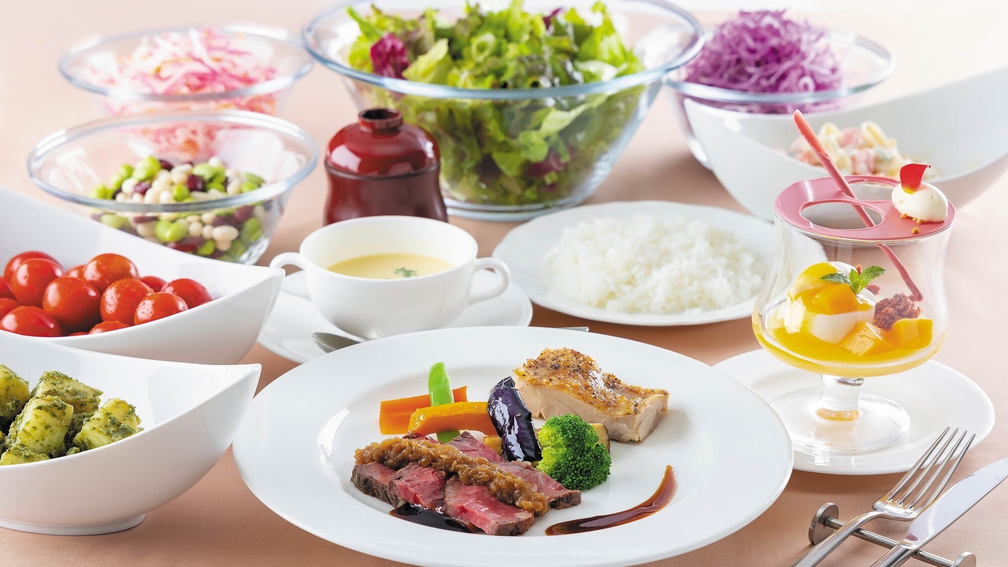 ■週替わりランチ シャリピン風ステーキ