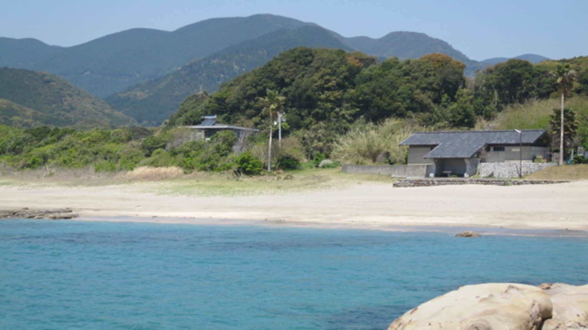 * [Sakurahama] Laut biru yang indah terbentang di depan hotel