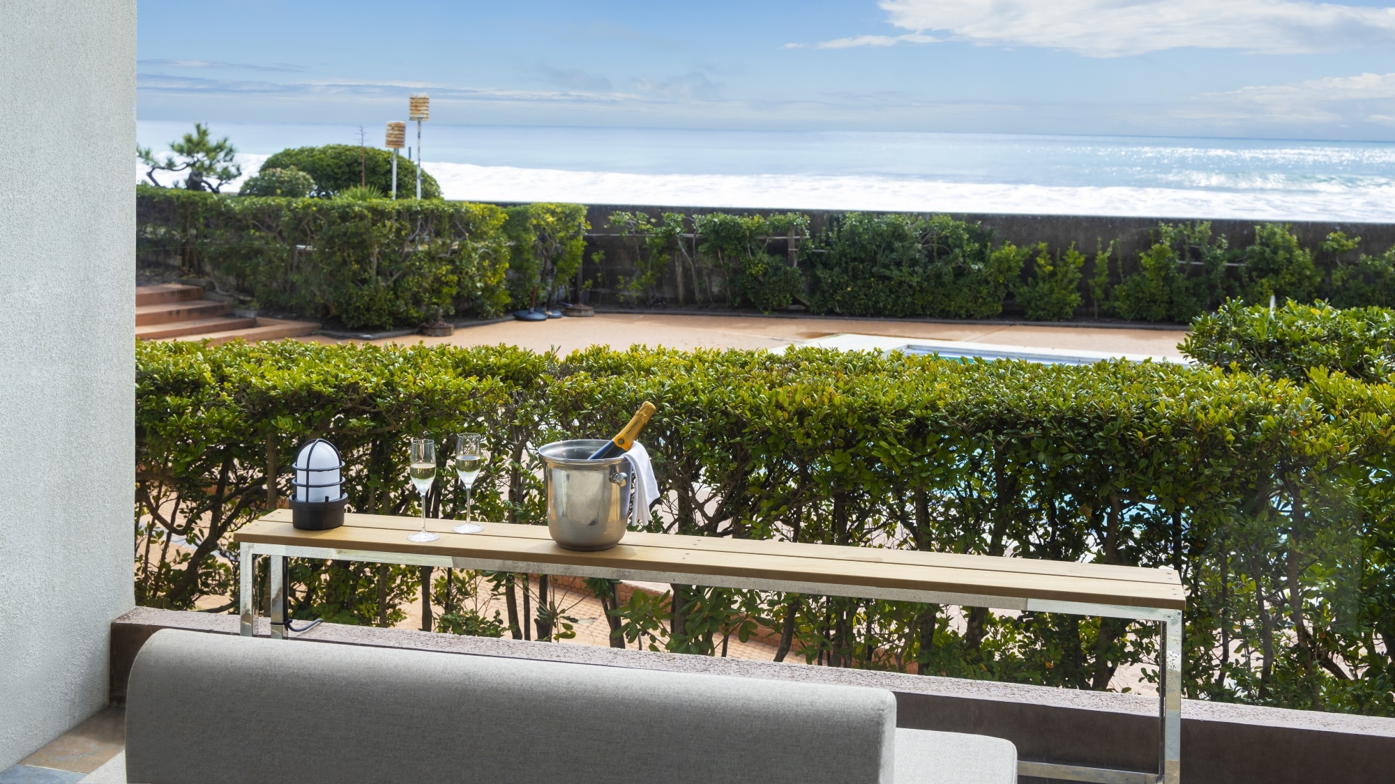 [Renewed in March 2024] Oceanfront Western-style room terrace - relax while looking out at the ocean.