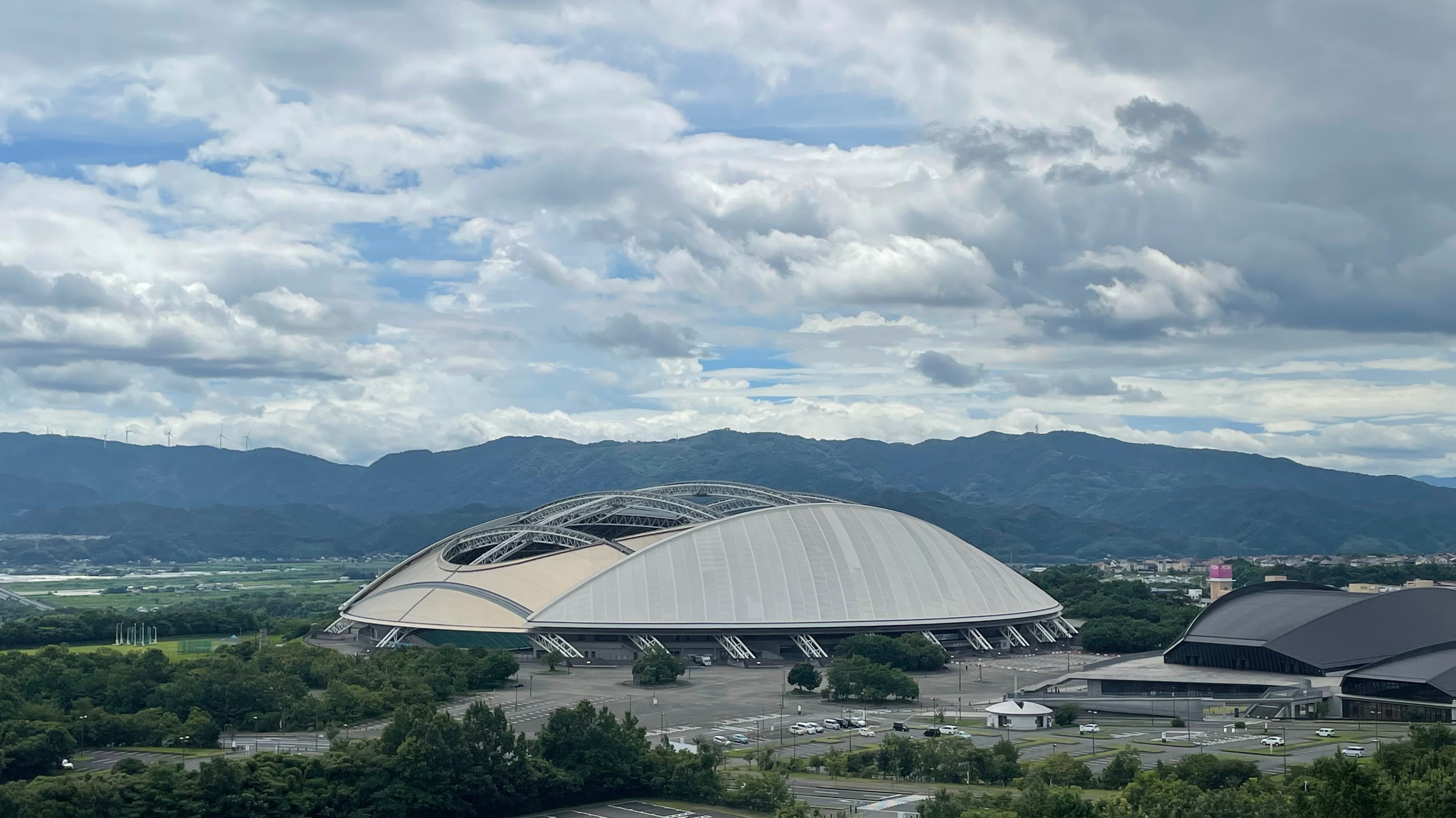 Oita Sports Park, Crassus Dome Oita