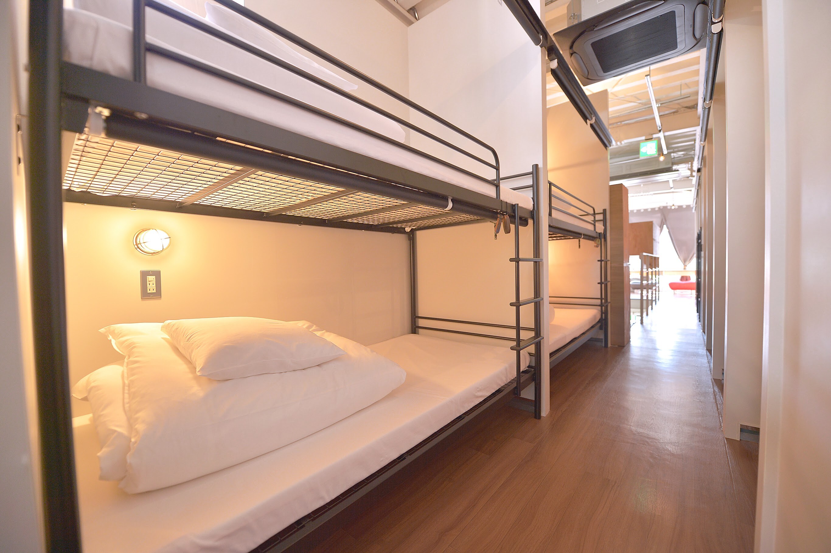 Tempat tidur susun, tipe horizontal