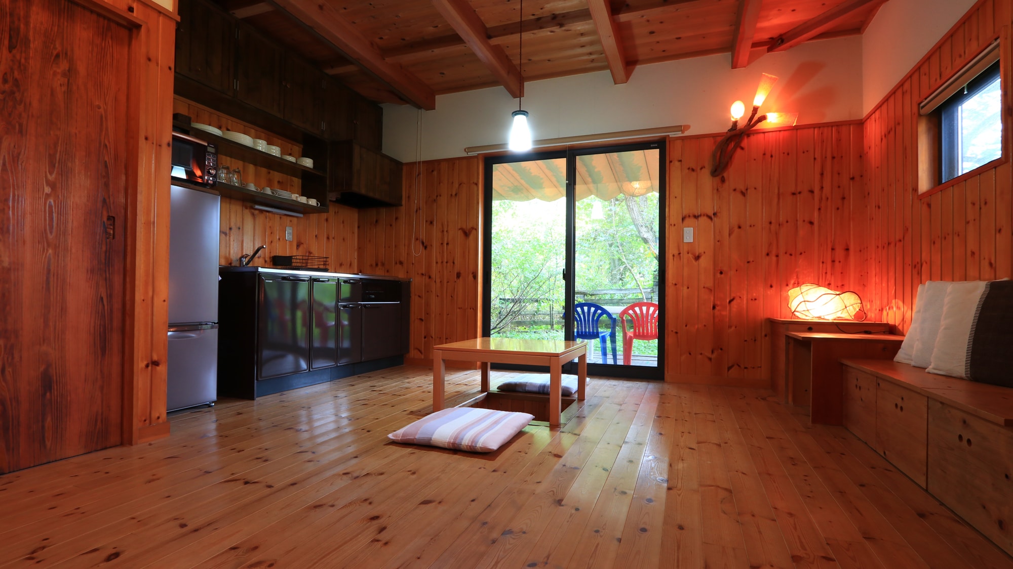 [Auberge House] 1st floor is the kitchen and living space