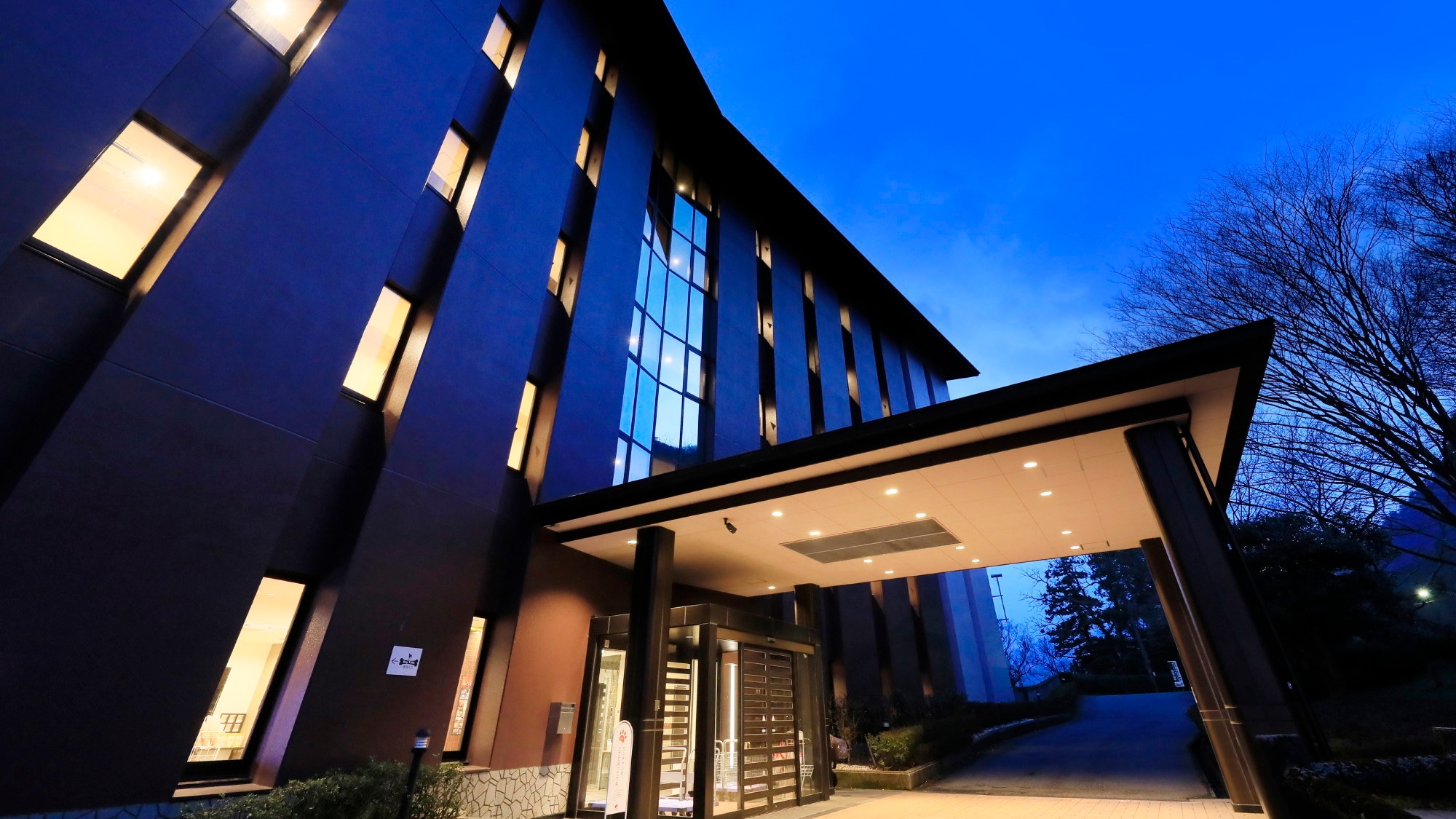 [Appearance] It will be a calm atmosphere at night.