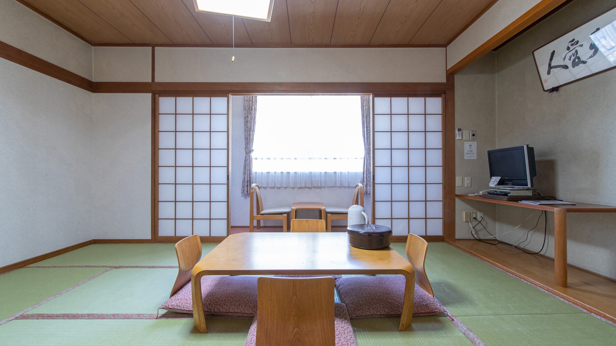 [Non-smoking] Japanese-style room for 1-5 people