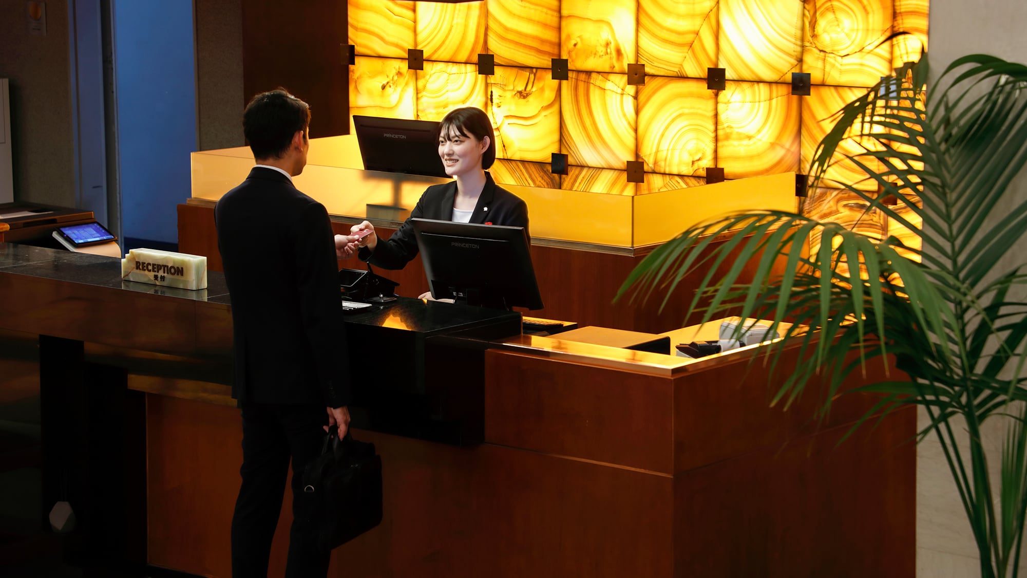 チェックイン風景