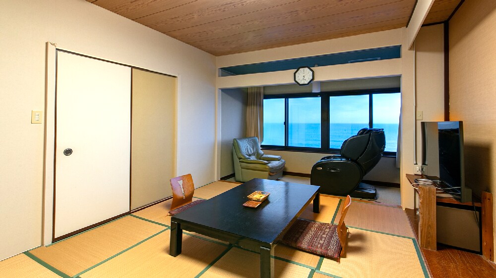 【一间日式客房】所有房间均可欣赏海景 | 最多可入住2人 | 可吸烟