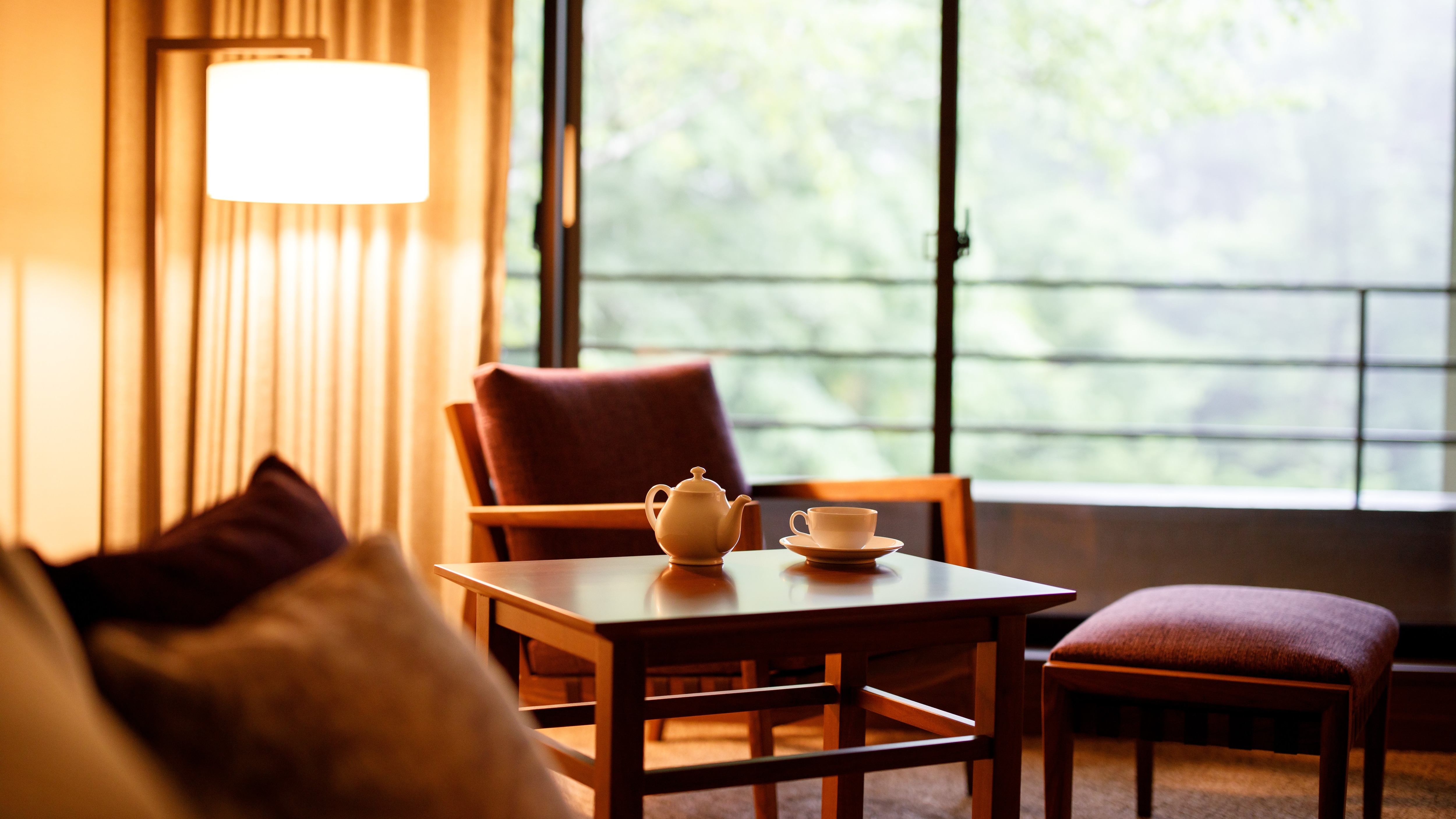 Royal Suite (2nd floor) with balcony