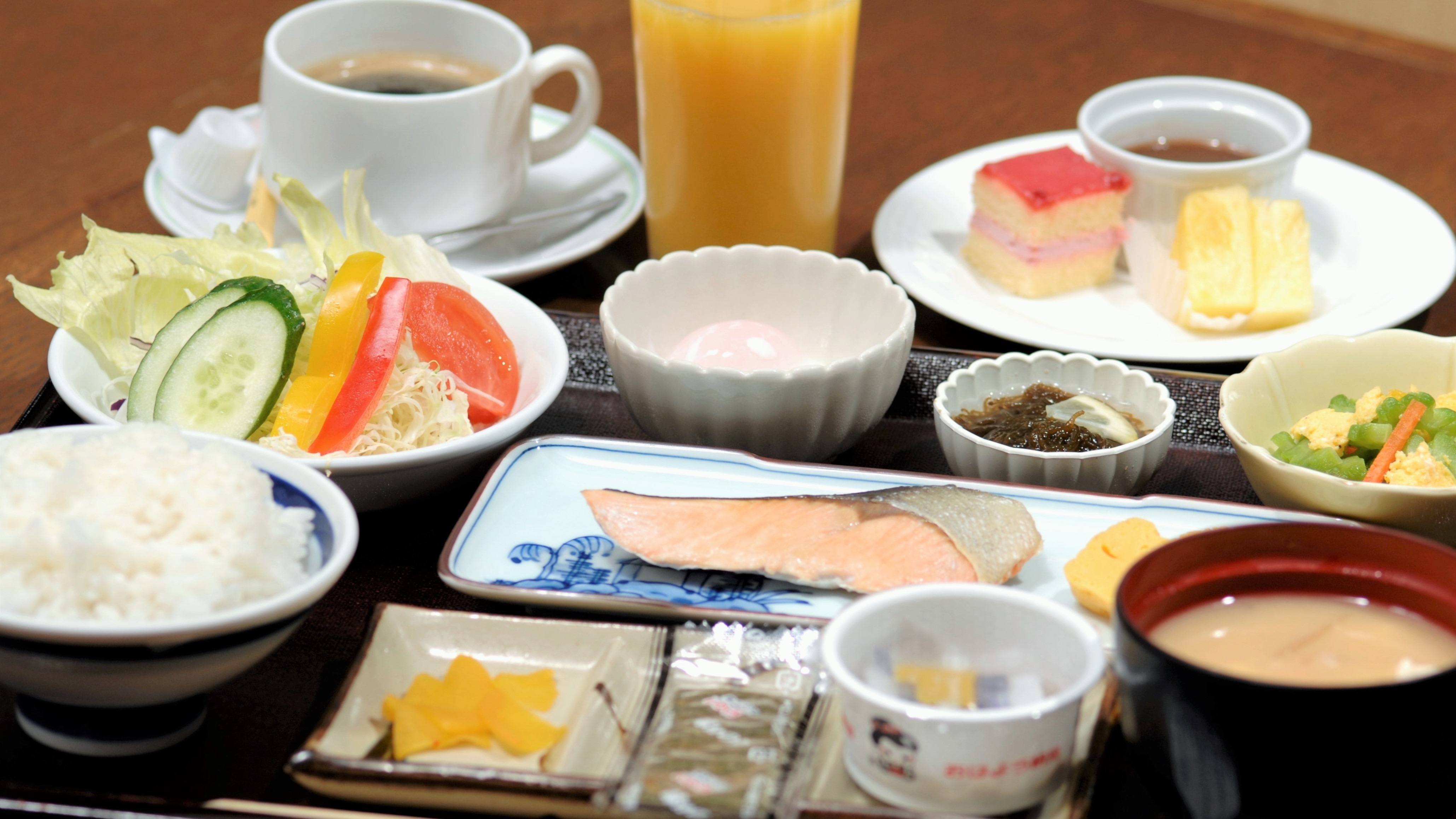 Breakfast set menu (Japanese food) * Image