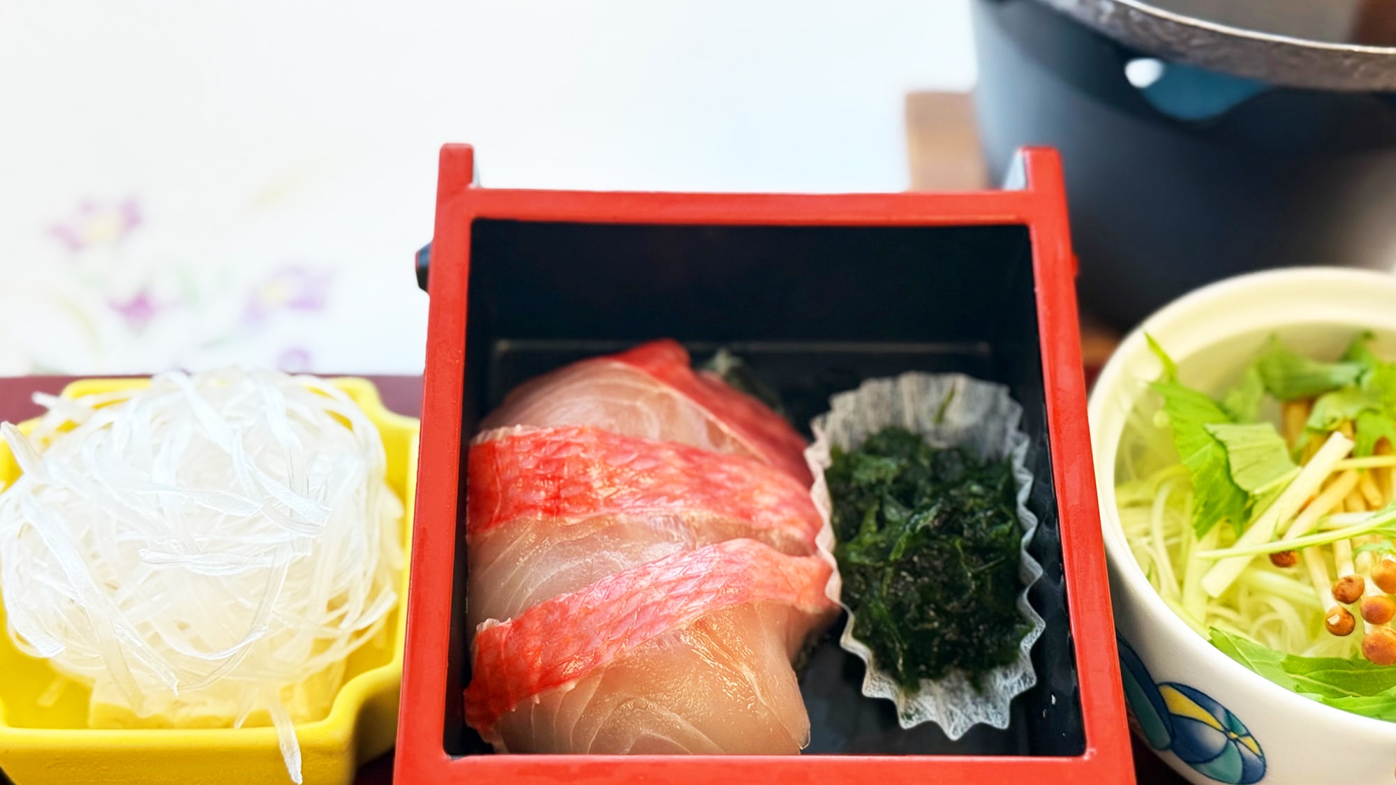 ■ 美食 ■ 本地金眼鲷涮涮锅（图片）
