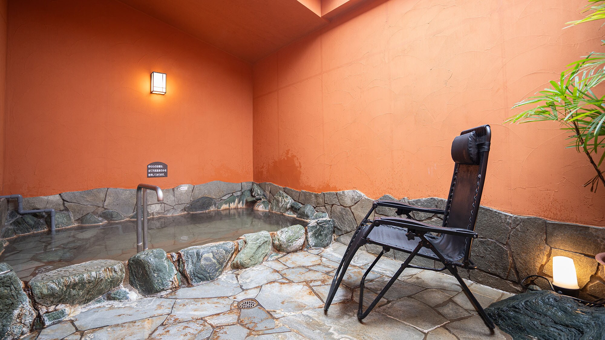 ・[Tsubaki] 8 tatami Japanese-style room with private open-air bath (example)