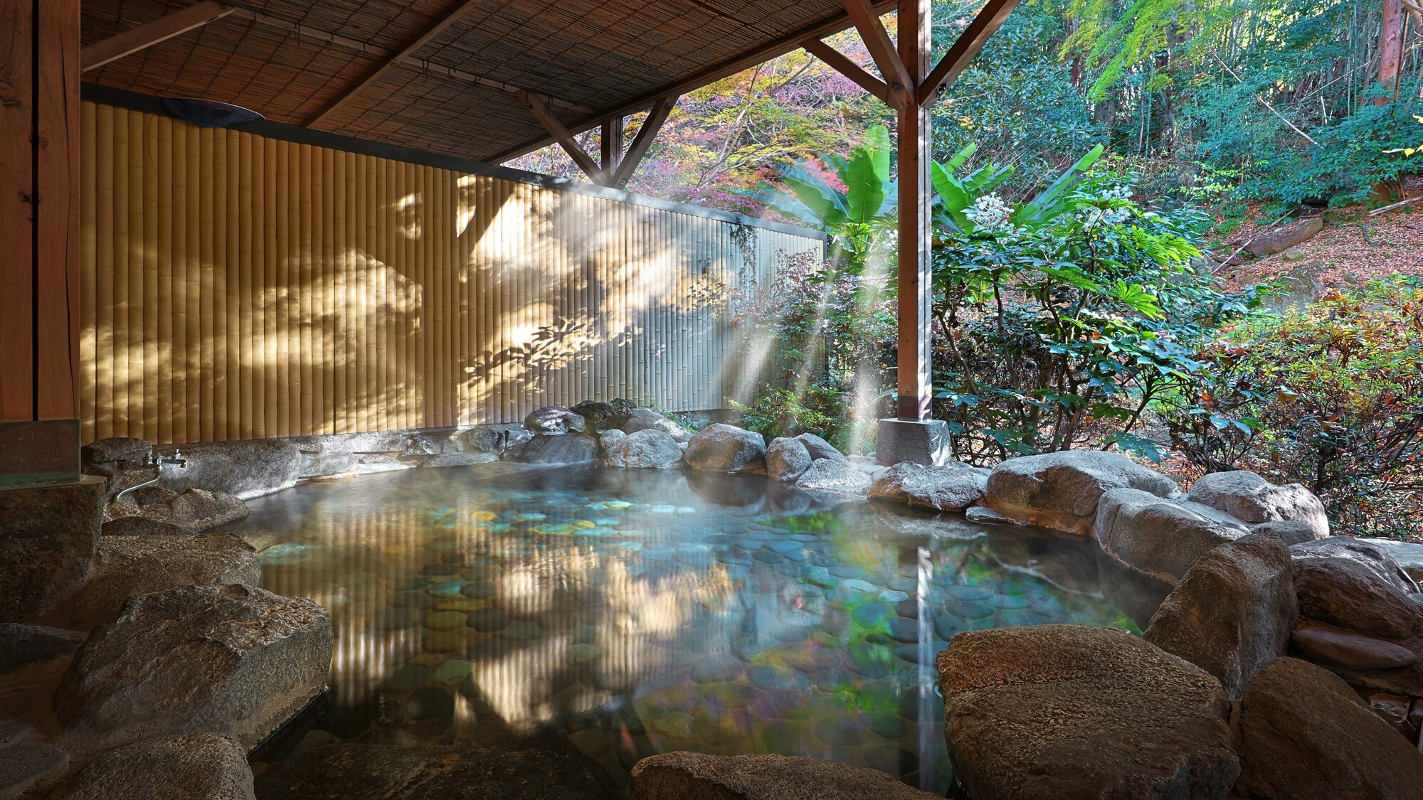 "Senju no Yu" men's bath (open-air bath)