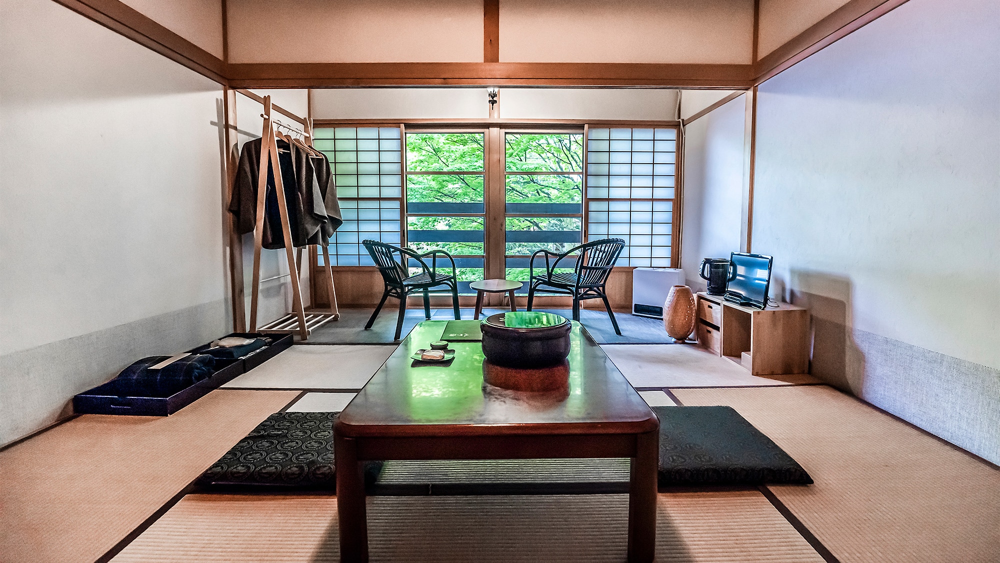 [Main building] Japanese style room 8 tatami mats