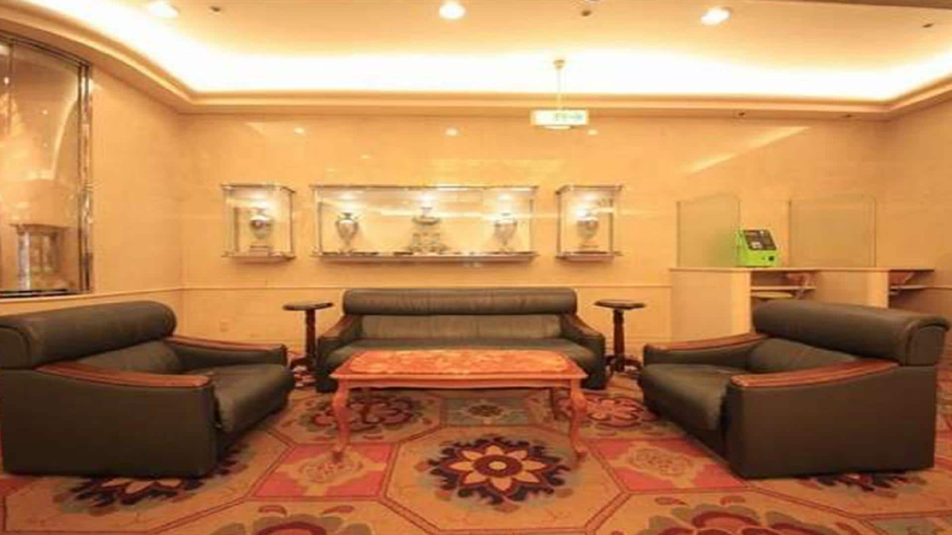 Sảnh | Đây là một không gian nhỏ ngay bên trong lối vào, nhưng vui lòng tập trung tại đây.