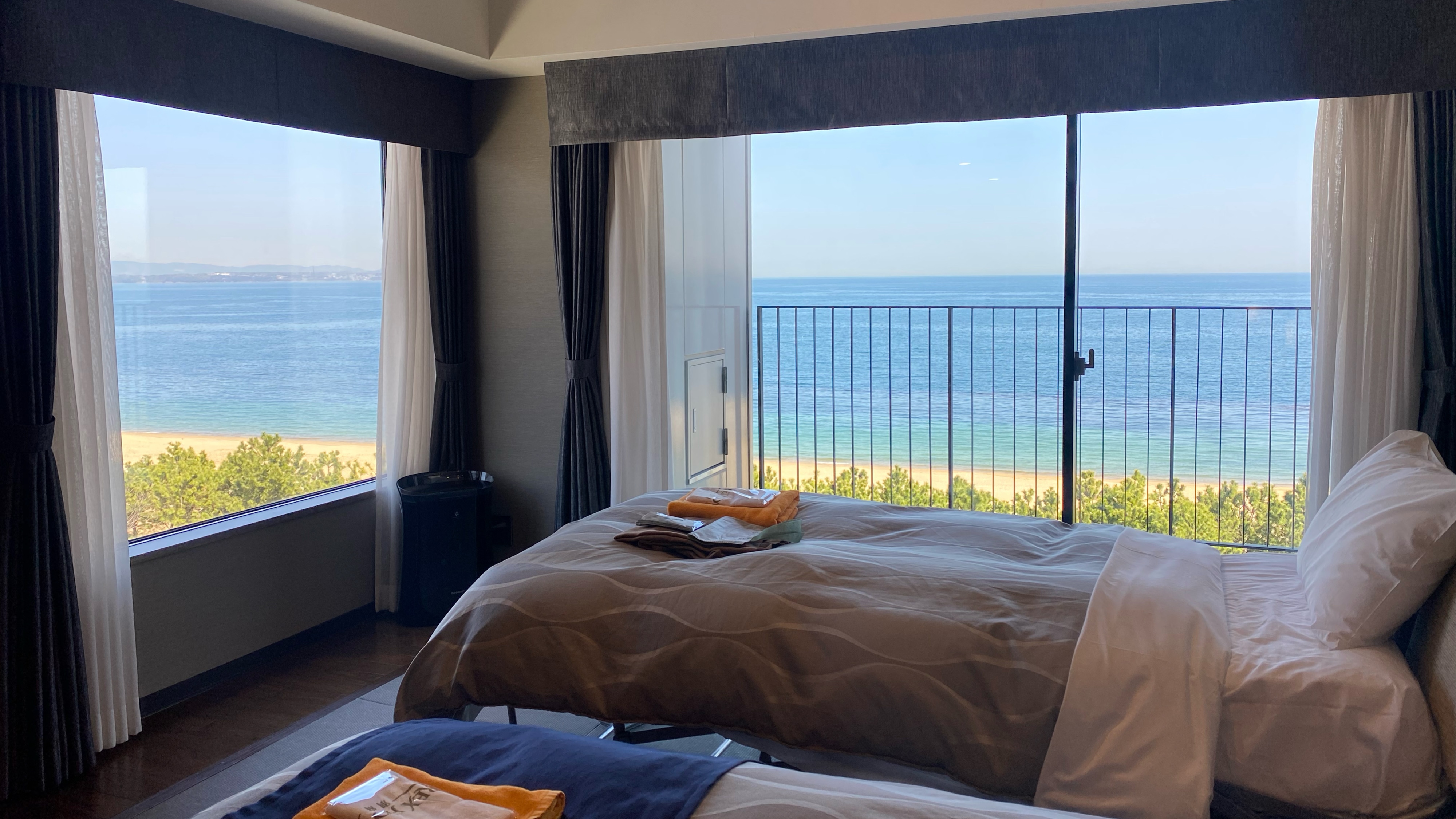 Superior Japanese and Western room