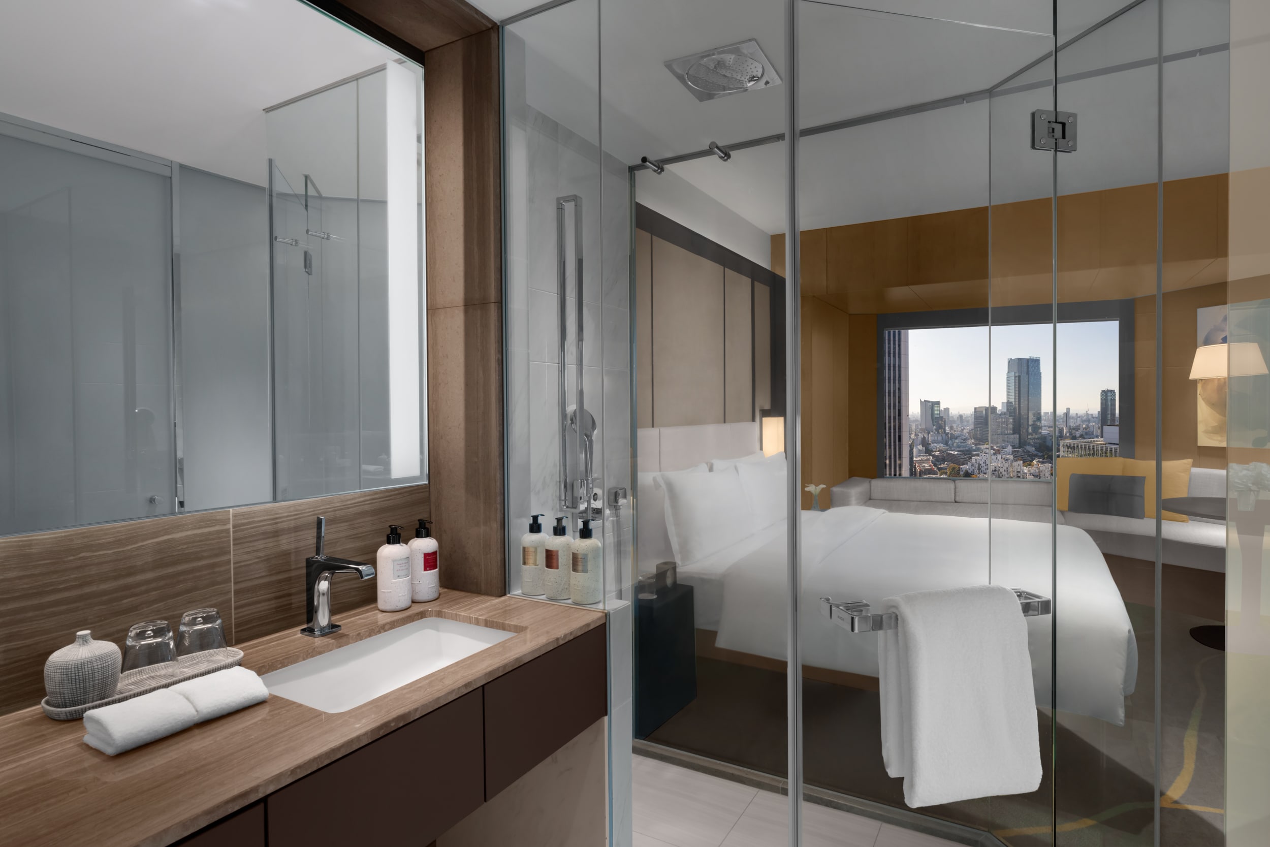 Akses ke Lounge Klub Klasik/Premium (Kamar Mandi)