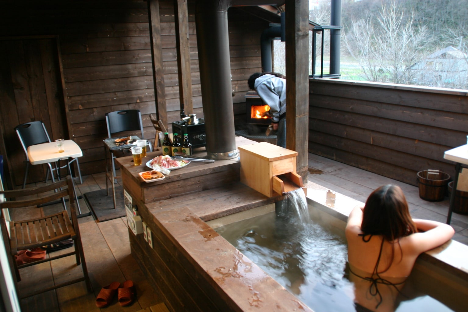 Couples enjoying a condominium with an open-air bath