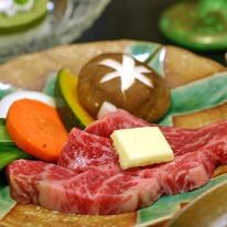 飛鎢牛排