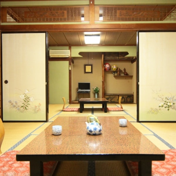 不可用 附屬建築（3） 我們飯店的住宿大樓是一棟傳統的單層建築。