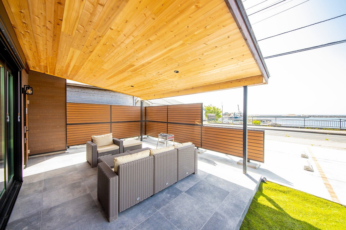 Terrace overlooking the sea