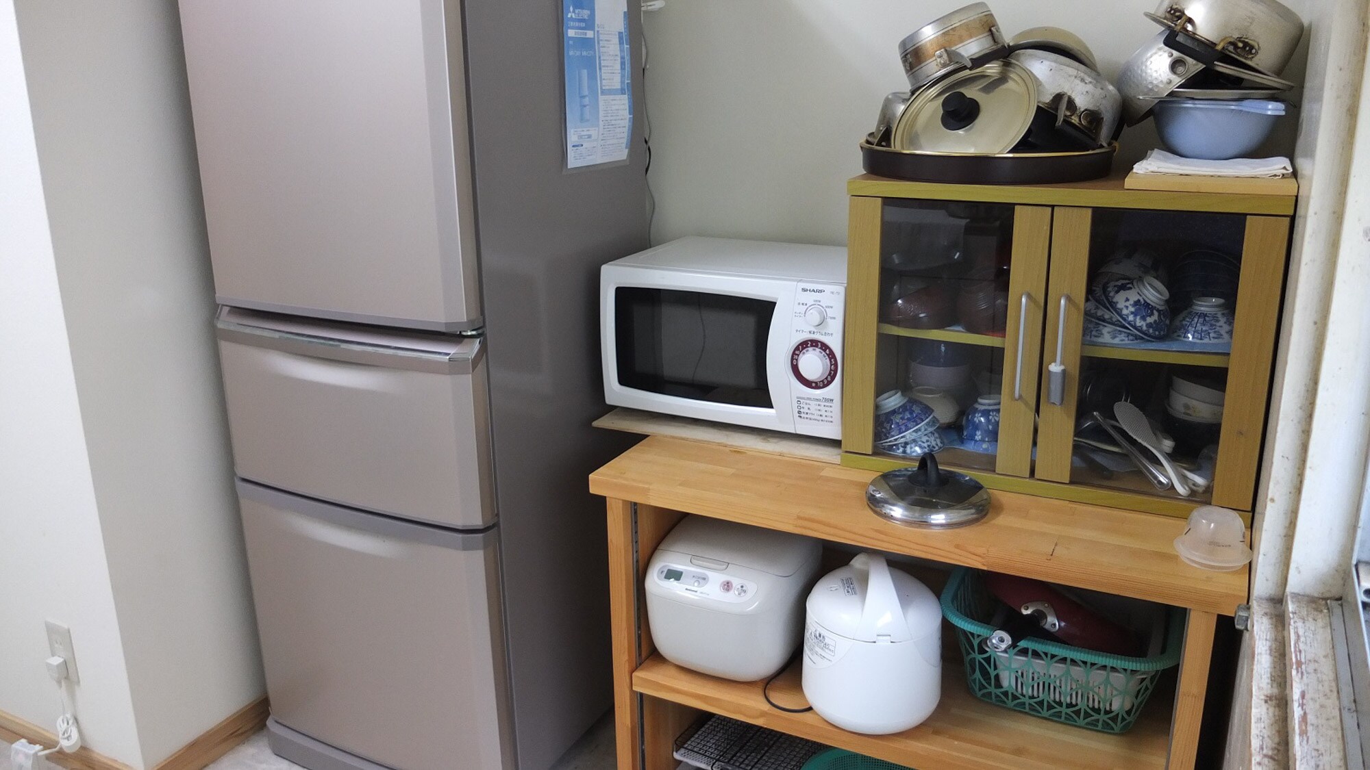 *[Communal kitchen] Self-catering, a feature unique to hot spring inns, is also possible