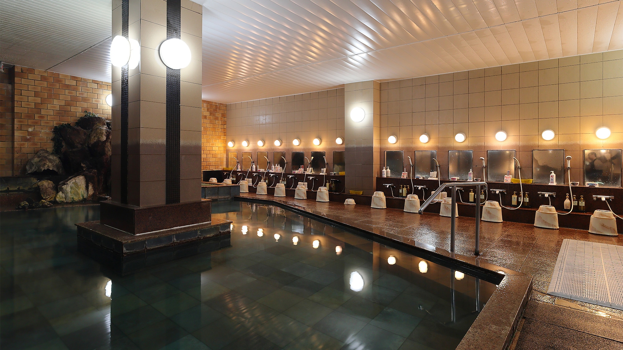 Large bath “Izumi”