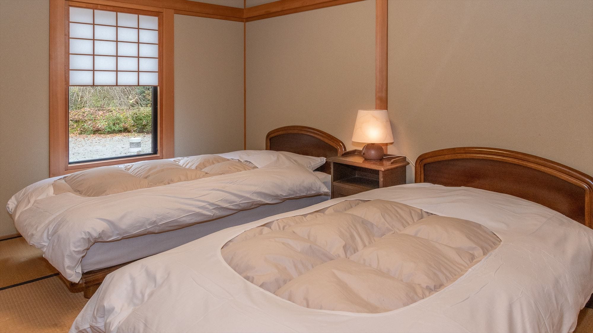 ● [Japanese-Western style room | Capacity 2 people] Room with sofa, hanare with private garden