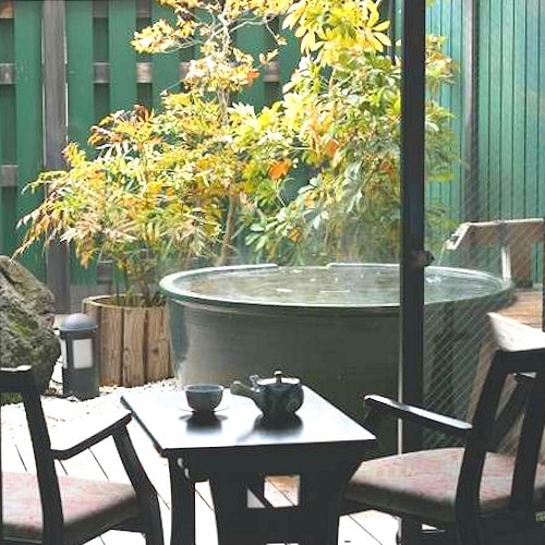 ★ Japanese-style room with open-air bath 10 tatami mats ★
