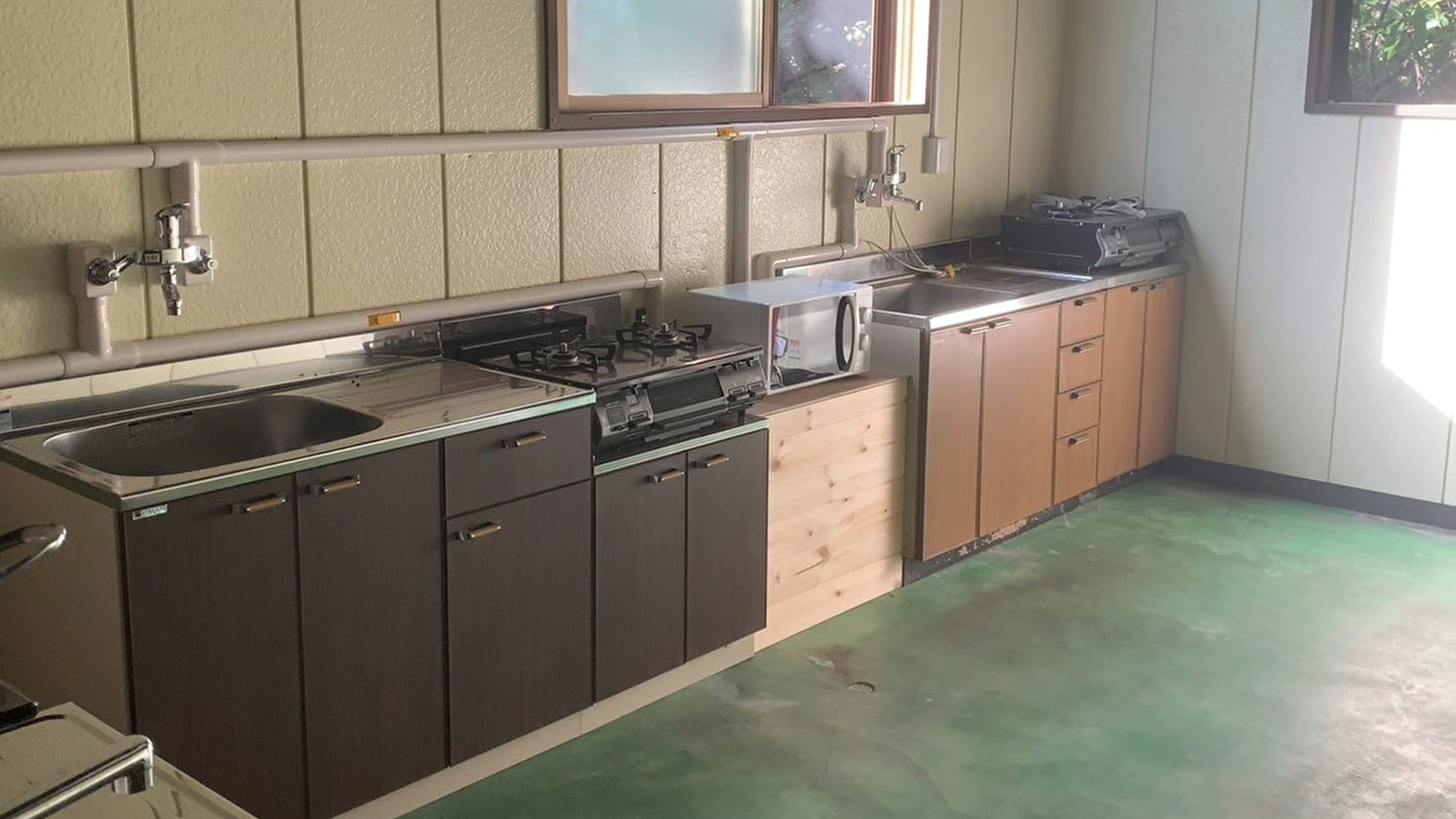 ห้องครัวในกระท่อมสามชั้น