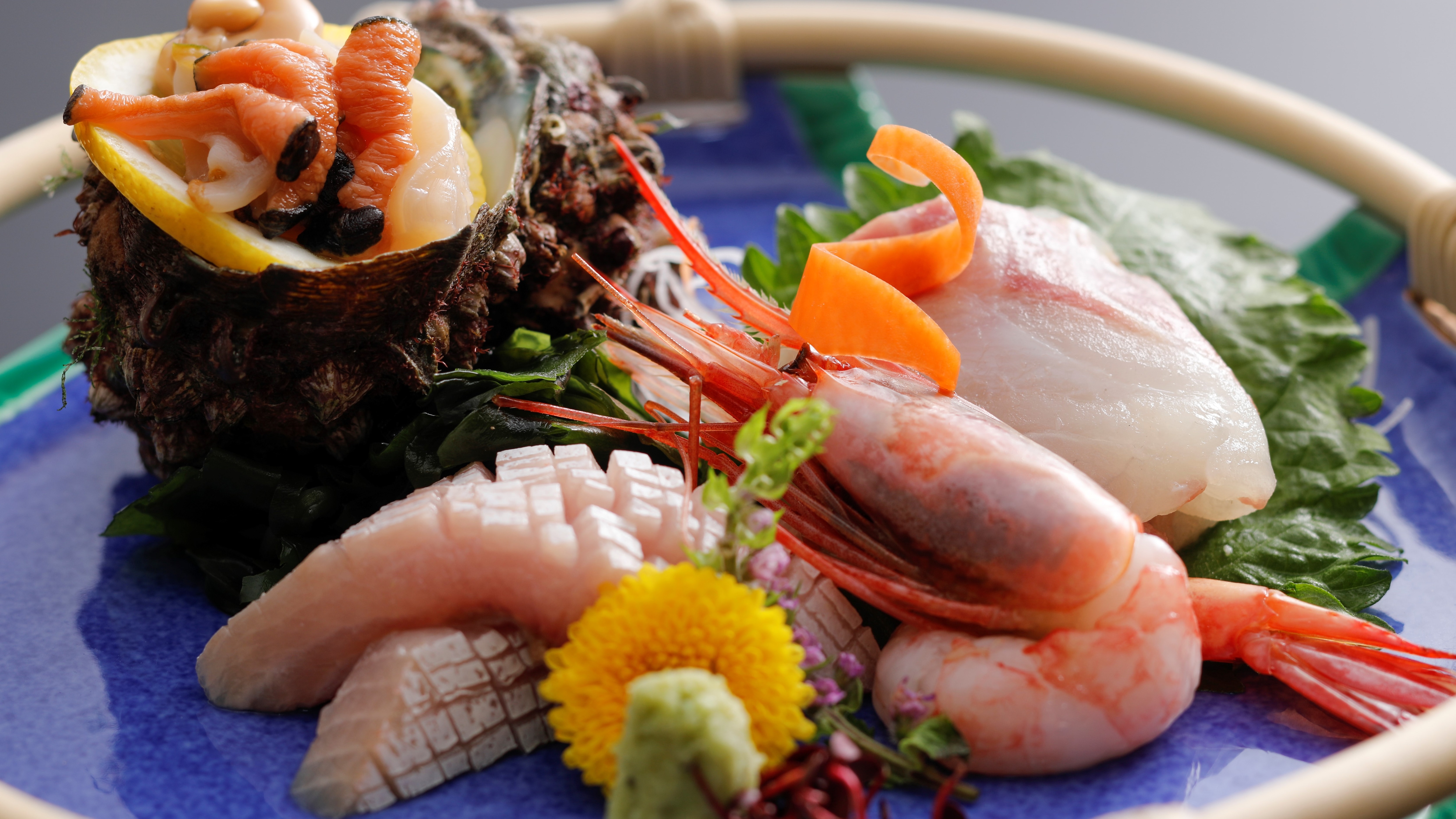 [夏季/探戈味懷石料理] 品嚐探戈當地魚的生魚片！ （一個案例）