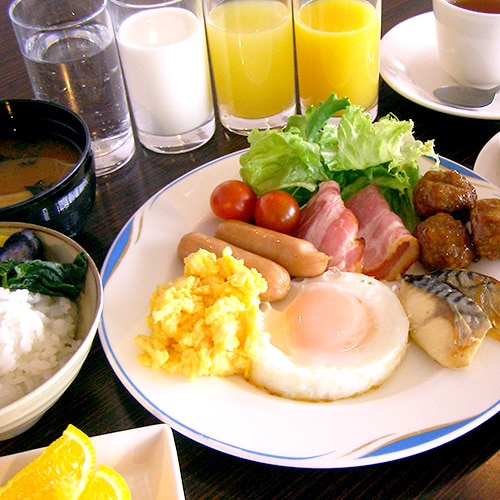 Complimentary breakfast