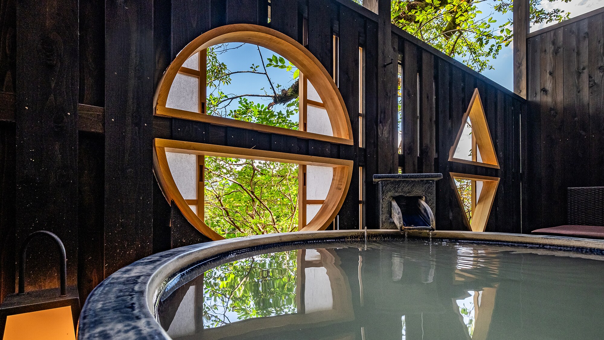<35m2 type> [With open-air bath (2 rooms only)] Japanese-Western room with a view of the somma