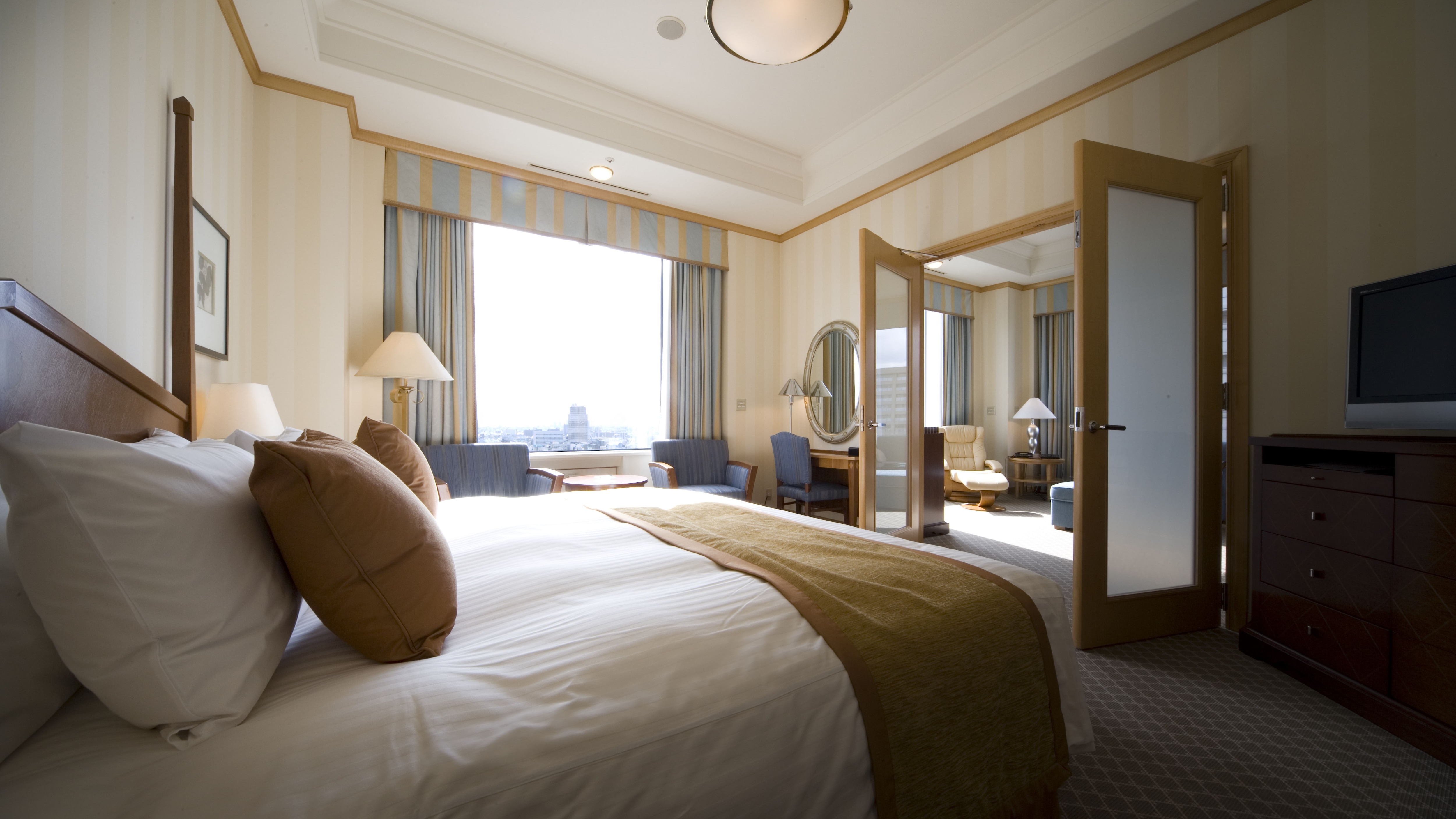 Imperial Floor River Suite Double (100 平方米)