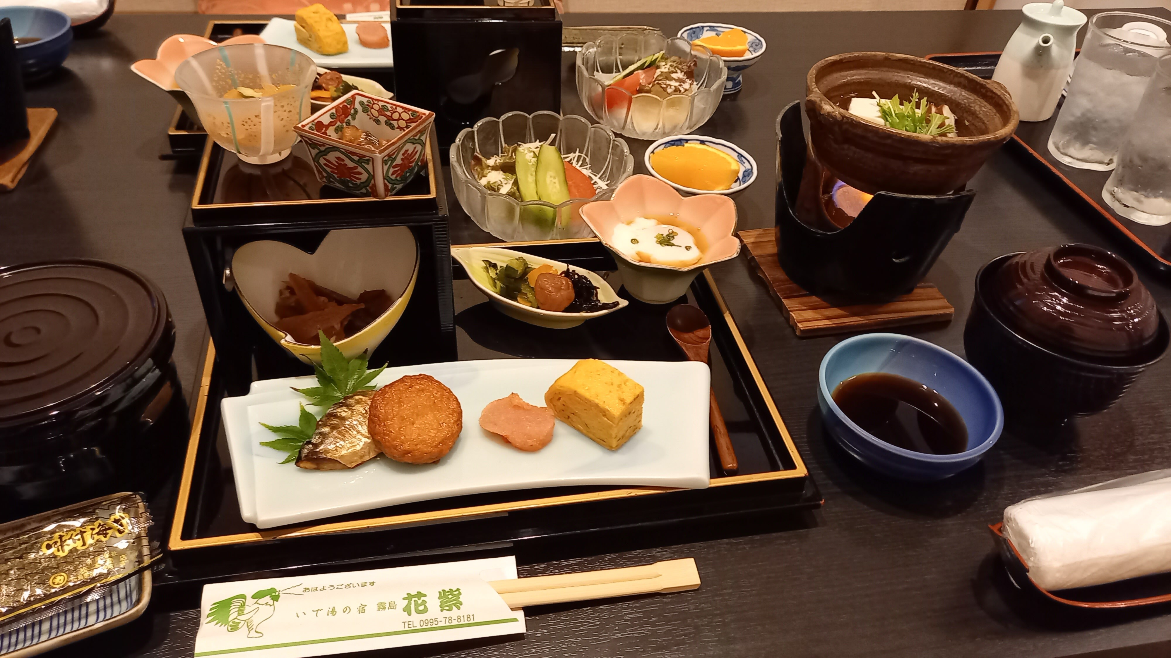 Breakfast♪ Lots of hot rice accompaniments