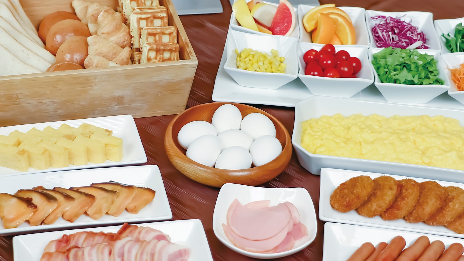 Breakfast buffet image