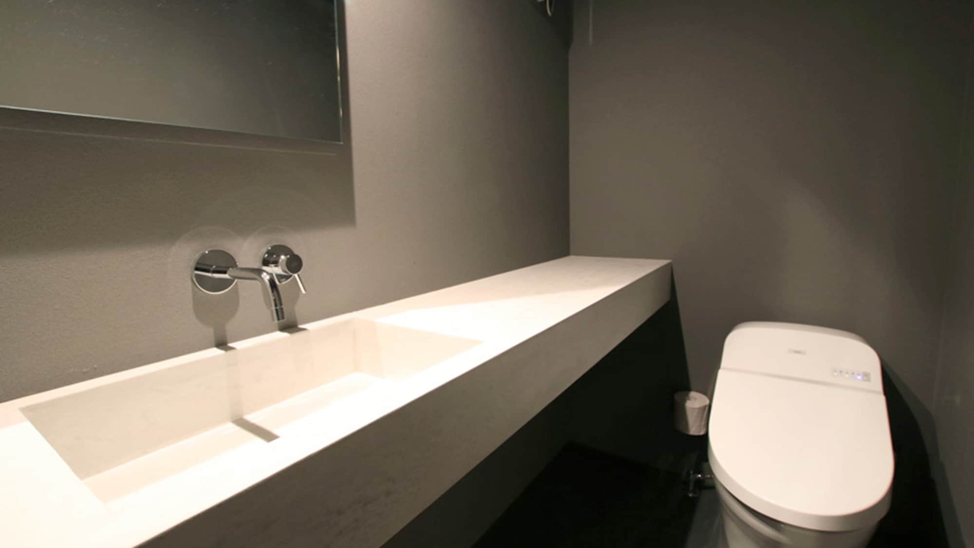 [Capacity of 2 people: Standard] Toilet space