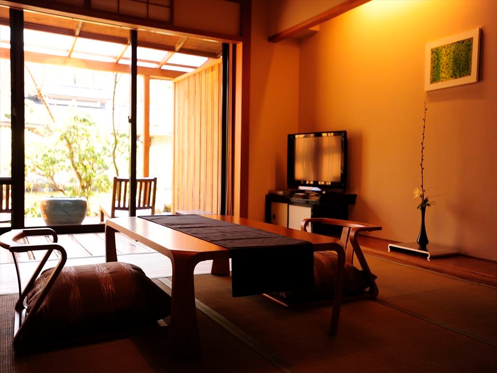A type Japanese-style room 10 tatami mats + deck Japanese-style classic